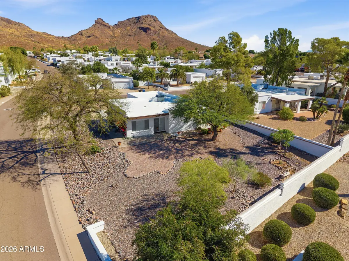 1301 E Canterbury Drive, Phoenix, AZ 85022 - #1