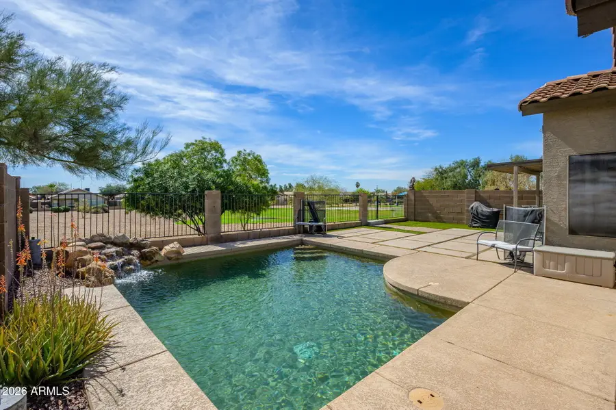 1111 E Santa Cruz Lane, Apache Junction, AZ 85119 - #3