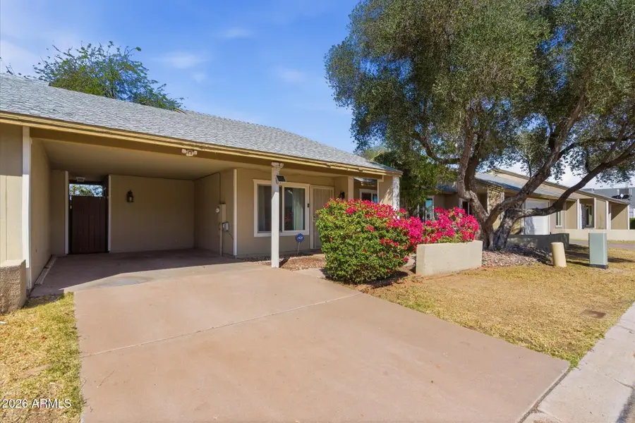 4208 E Carson Road, Phoenix, AZ 85042 - #2
