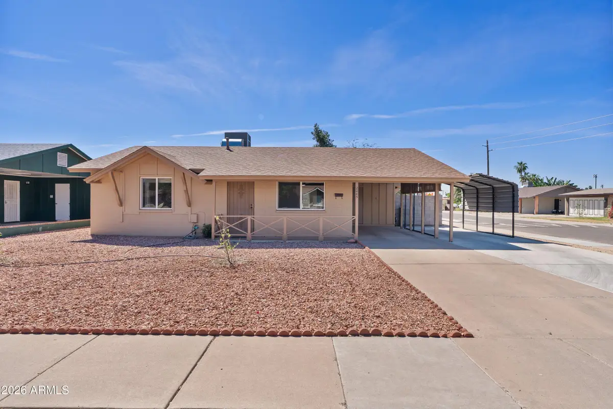 2045 W Corrine Drive, Phoenix, AZ 85029 - #1
