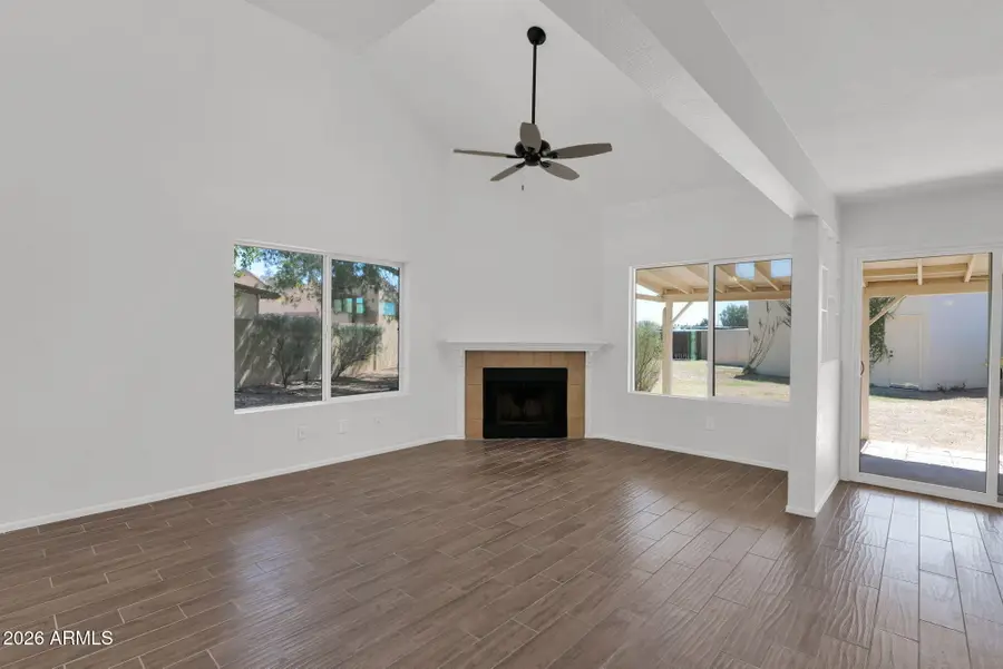 6801 W Kings Avenue, Peoria, AZ 85382 - #3