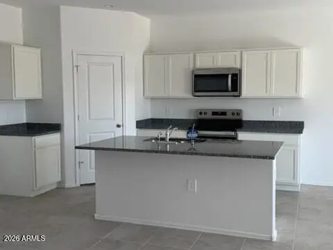 1339 W Shannons Way, Coolidge, AZ 85128 - #3