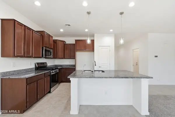 41602 W Caliente Drive, Maricopa, AZ 85138