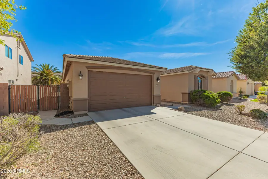 749 W Reeves Avenue, San Tan Valley, AZ 85140 - #2