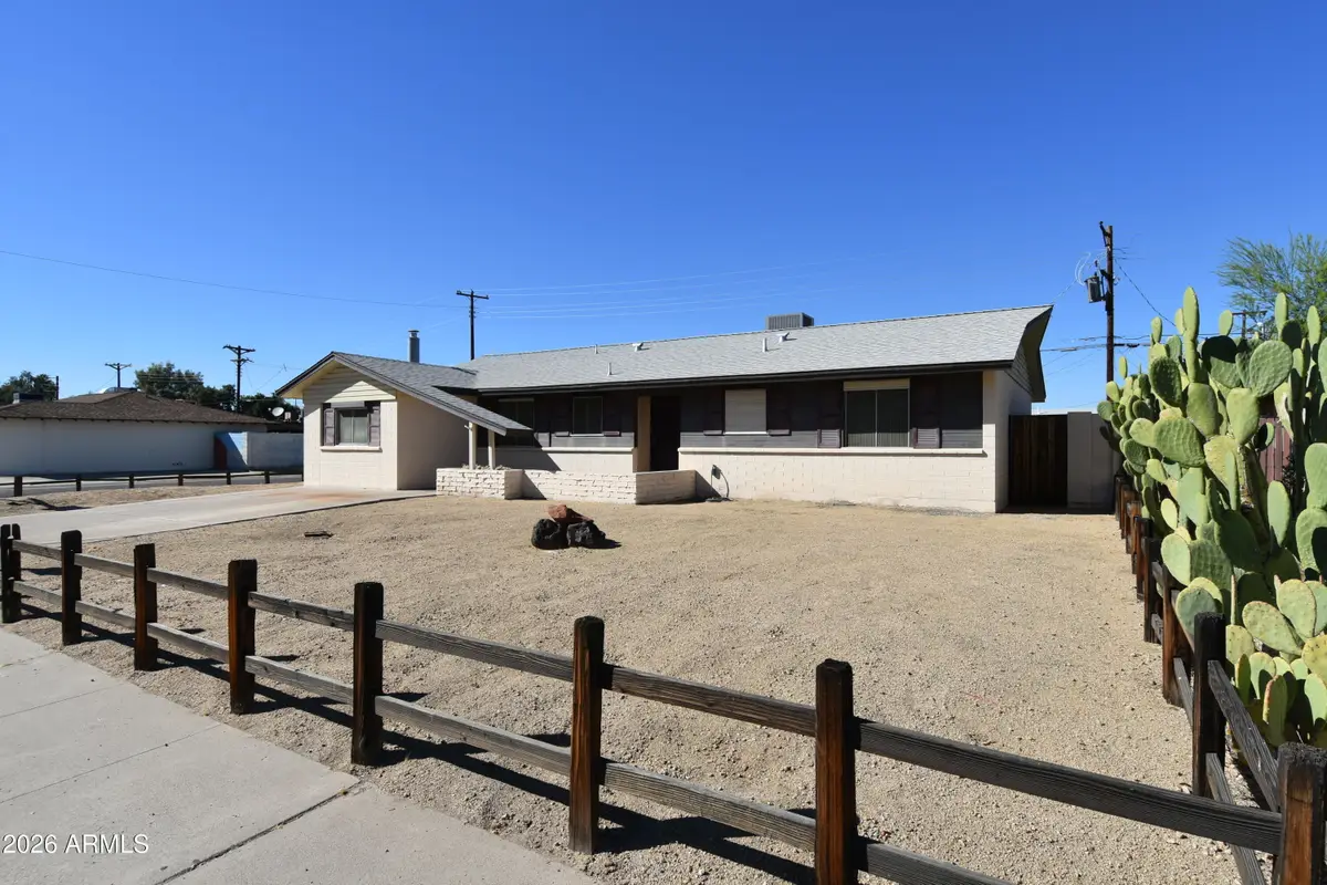 1830 W Sunnyslope Lane, Phoenix, AZ 85021 - #1