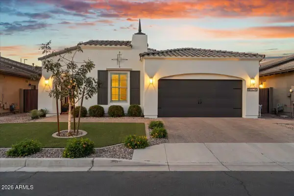 18534 E Arrowhead Trail, Queen Creek, AZ 85142