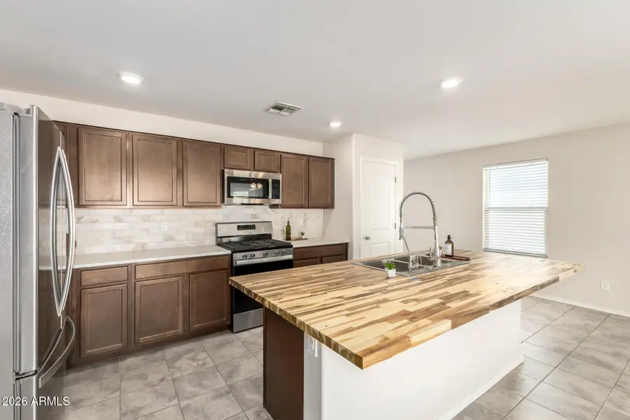 36618 W San Sisto Avenue, Maricopa, AZ 85138 - #3