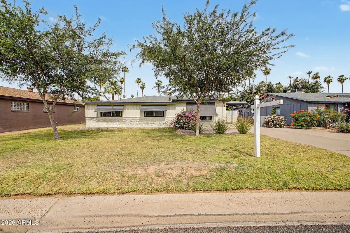 4237 N 34th Place, Phoenix, AZ 85018 - #1