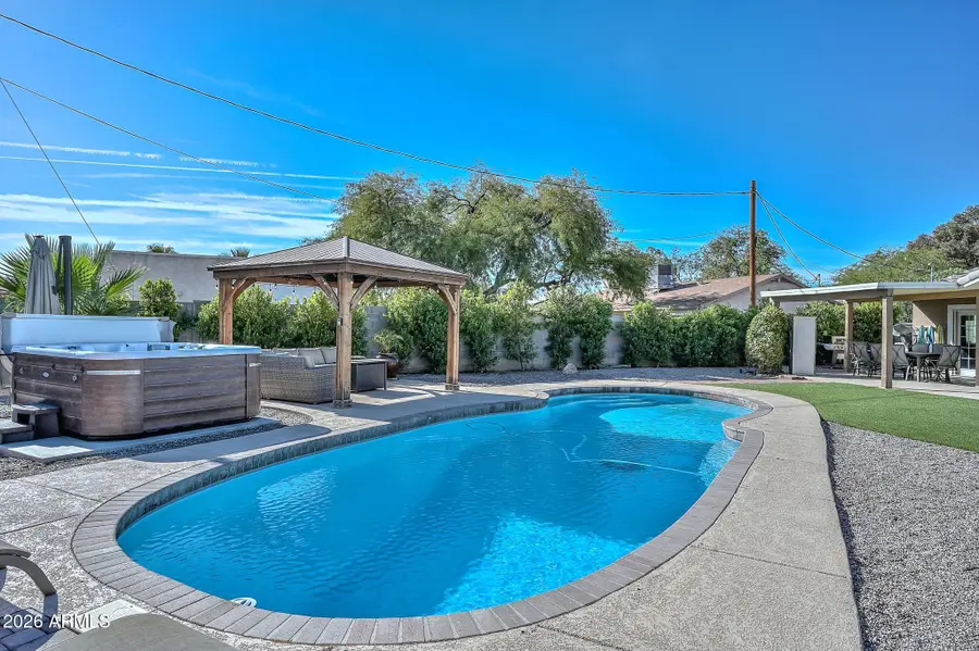 3043 N 34th Street, Phoenix, AZ 85018 - #2