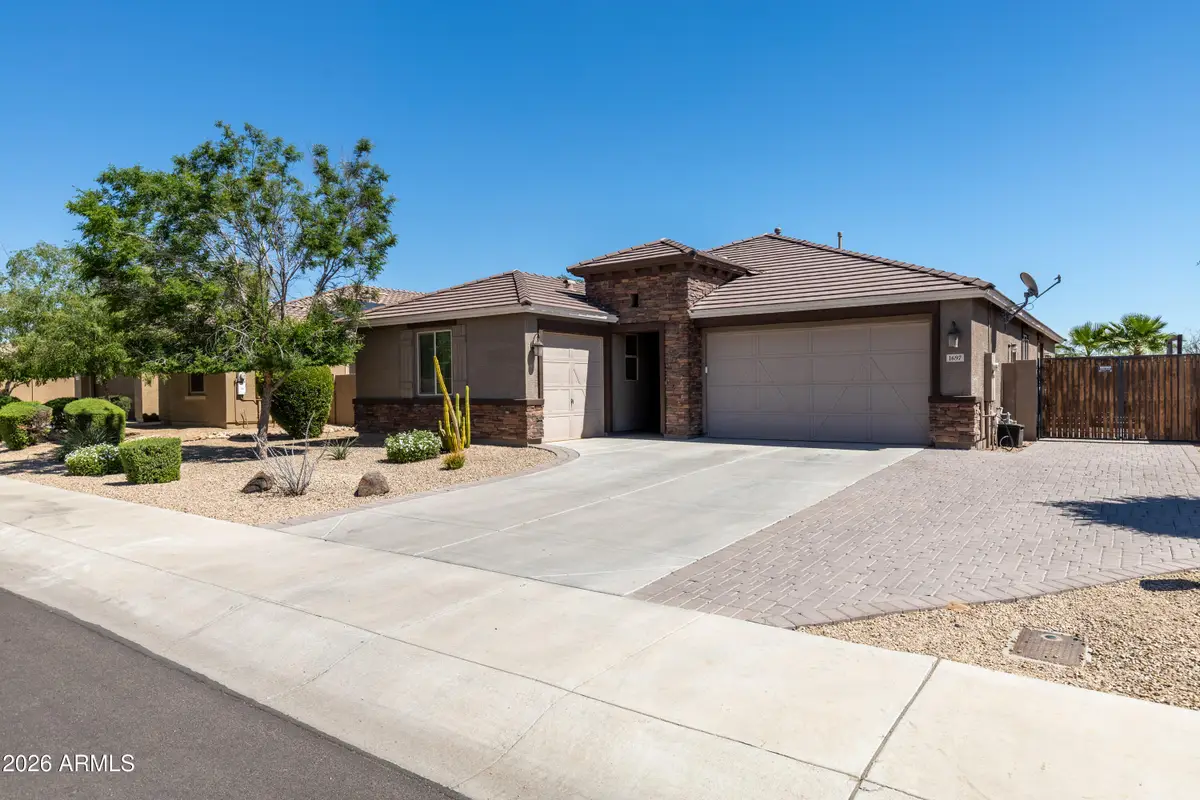 1697 N 160th Avenue, Goodyear, AZ 85395 - #1