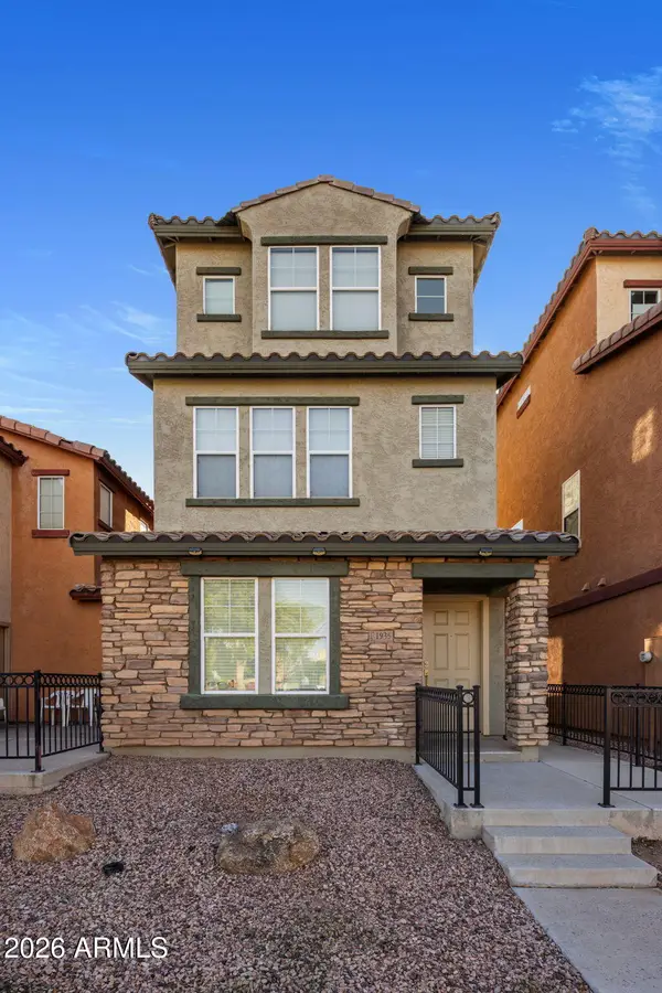 1935 N 78th Drive, Phoenix, AZ 85035