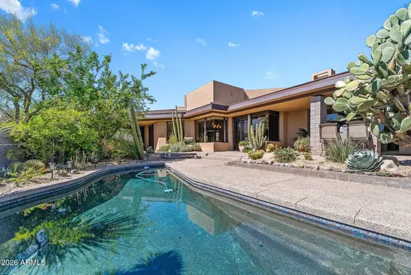 10675 E Fernwood Lane, Scottsdale, AZ 85262