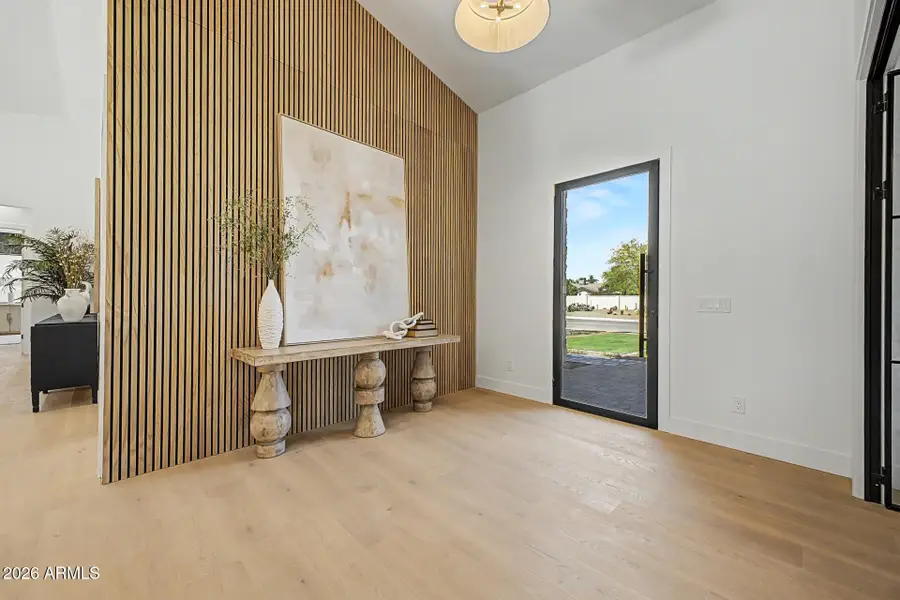 5101 E Laurel Lane, Scottsdale, AZ 85254 - #3