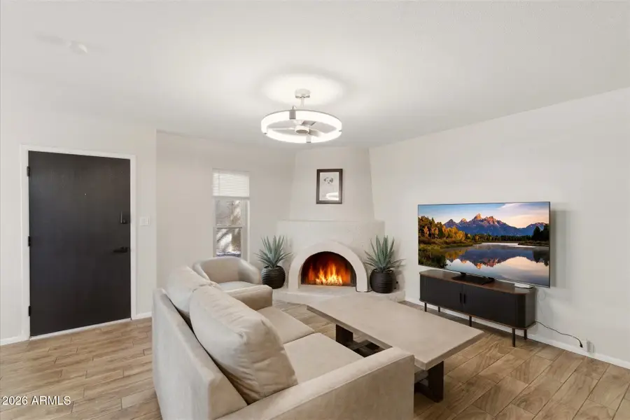 10413 N 10th Place #3, Phoenix, AZ 85020 - #3