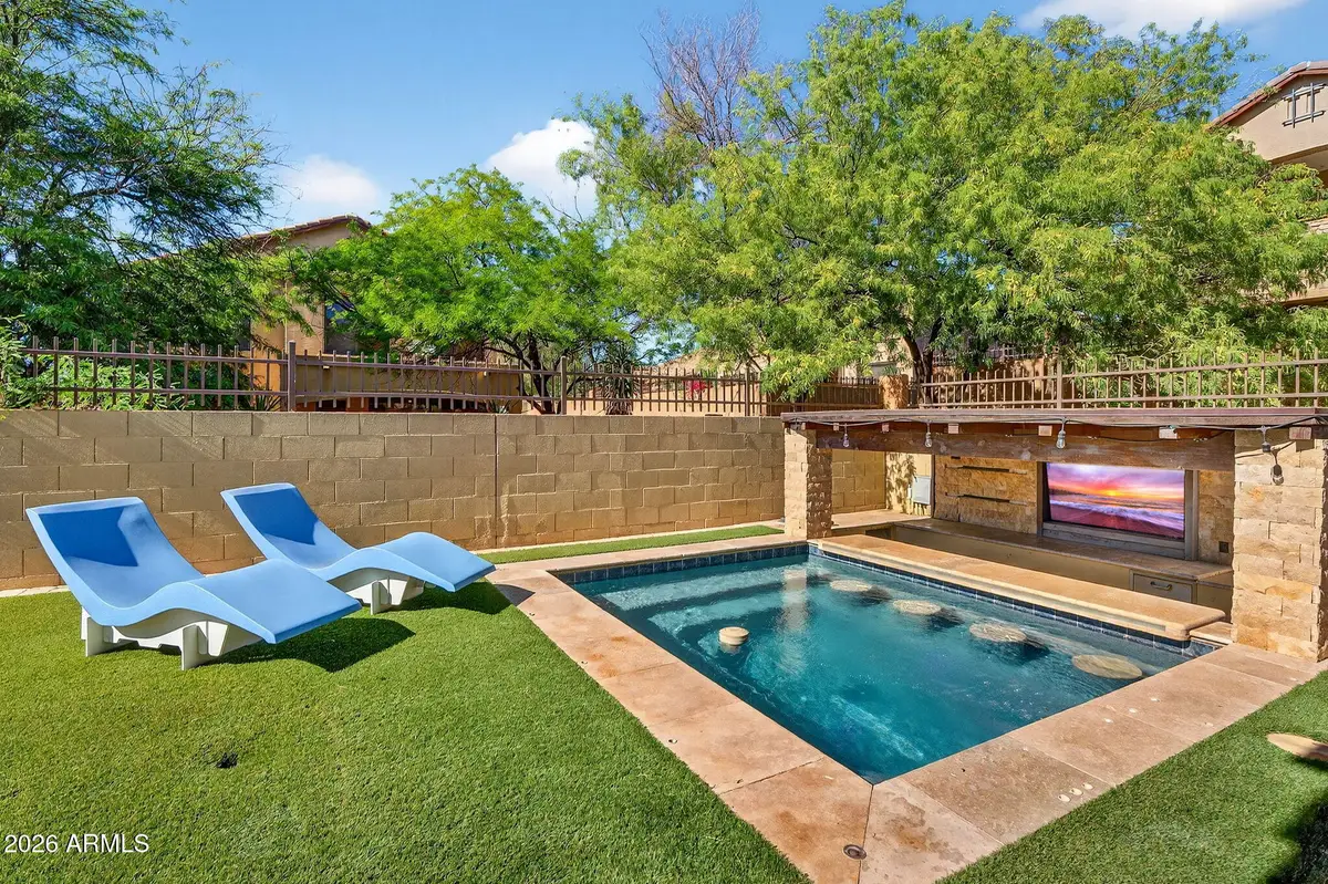 6932 E Pearl Street, Mesa, AZ 85207 - #1