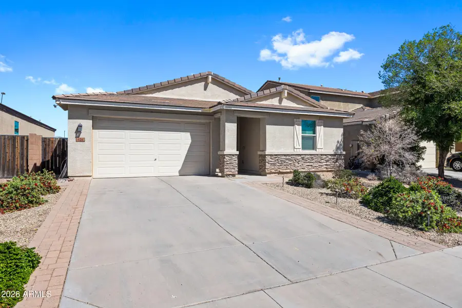624 W Blue Ridge Drive, San Tan Valley, AZ 85140 - #3