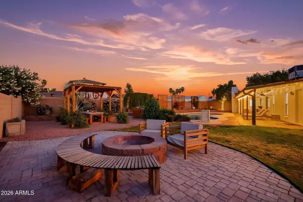 2404 W Pampa Circle W, Mesa, AZ 85202