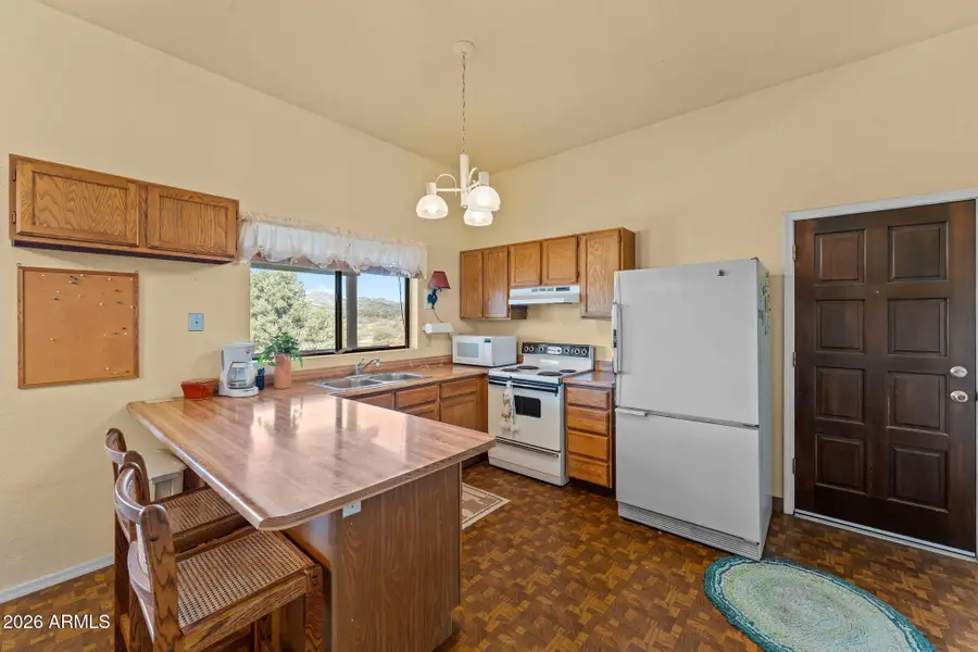 17839 S Pinon Lane, Peeples Valley, AZ 86332 - #3