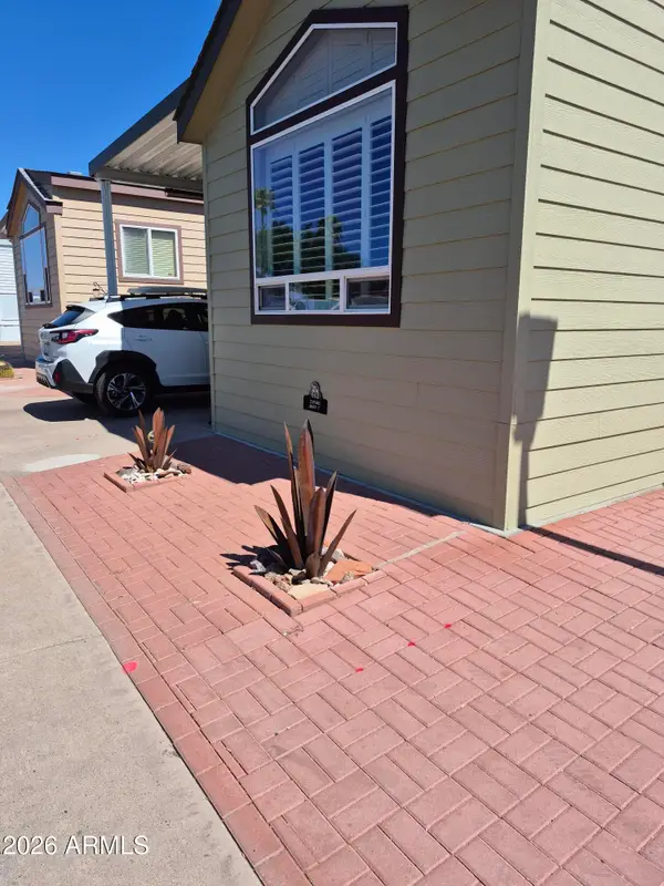 7750 E Broadway Road #662, Mesa, AZ 85208