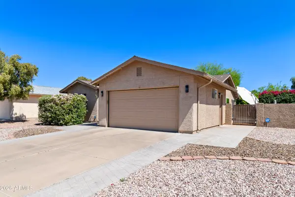 26613 S Eastlake Drive, Sun Lakes, AZ 85248
