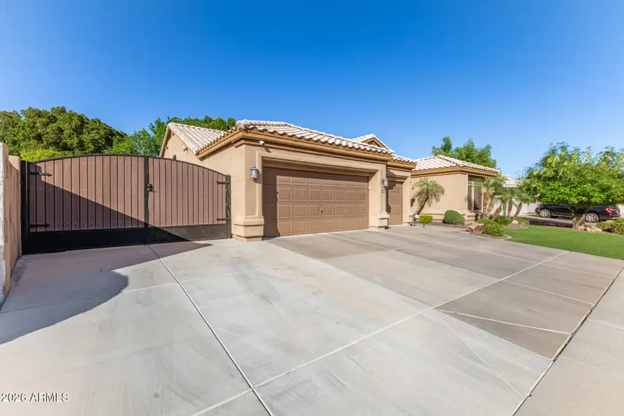 6838 W Robin Lane, Glendale, AZ 85310 - #2