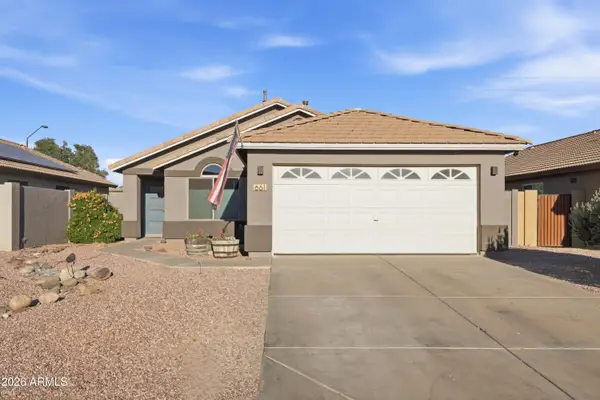 661 N Joshua Tree Lane, Gilbert, AZ 85234