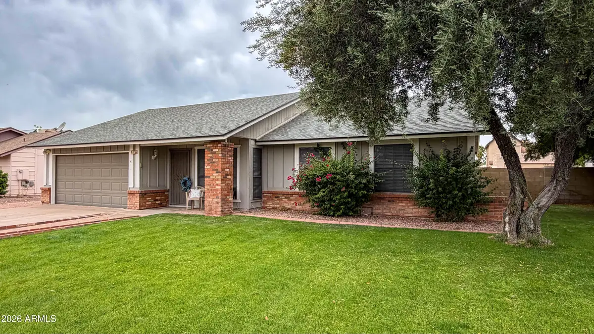 928 E Hope Street, Mesa, AZ 85203 - #1