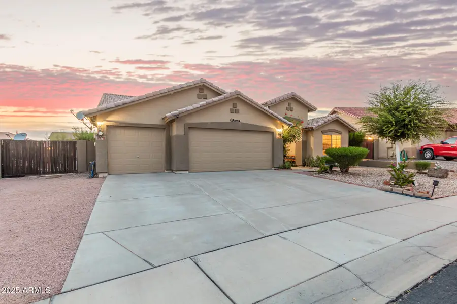 136 N 236th Avenue, Buckeye, AZ 85396 - #3