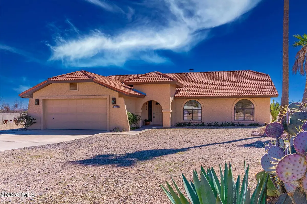 55500 N Vulture Mine Road, Wickenburg, AZ 85390 - #1