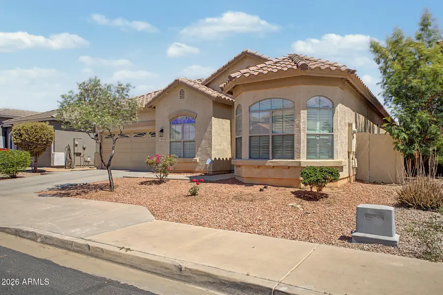 7005 S 57th Avenue, Laveen, AZ 85339 - #3