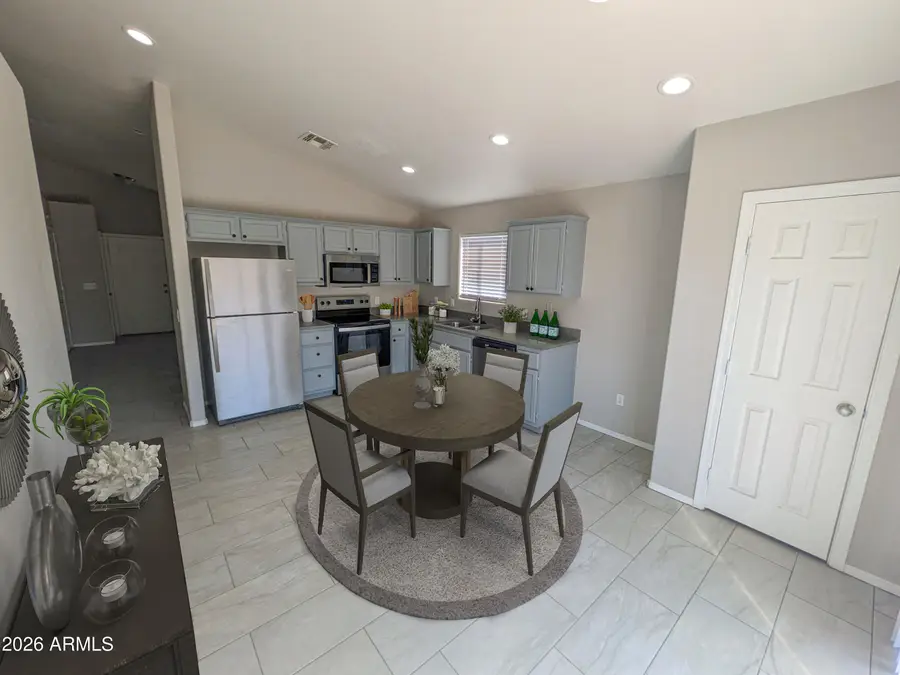 11703 W Madero Drive, Arizona City, AZ 85123 - #2