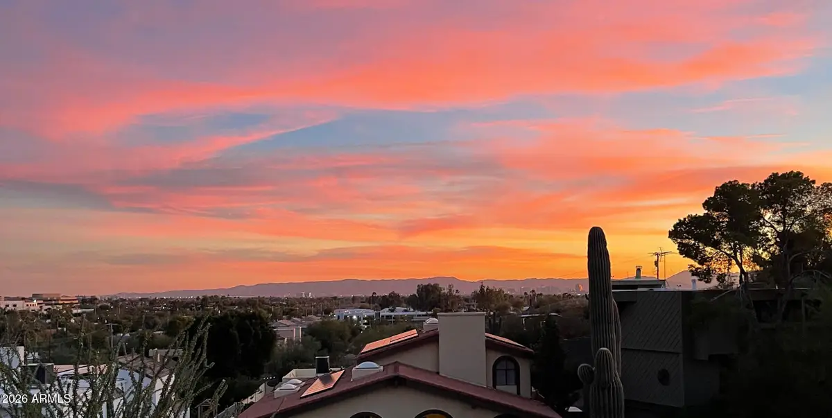 1334 E Las Palmaritas Drive, Phoenix, AZ 85020 - #1