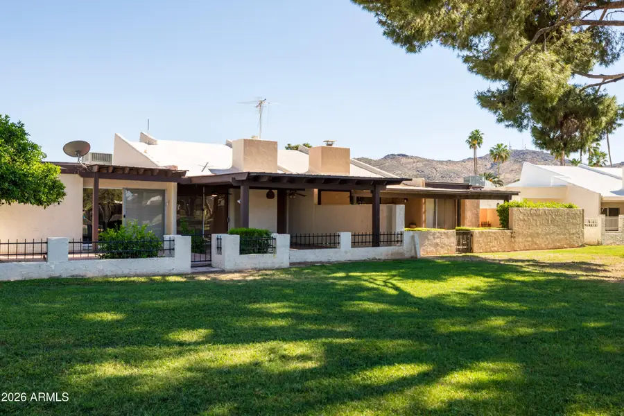 118 W Tam Oshanter Drive, Phoenix, AZ 85023 - #2