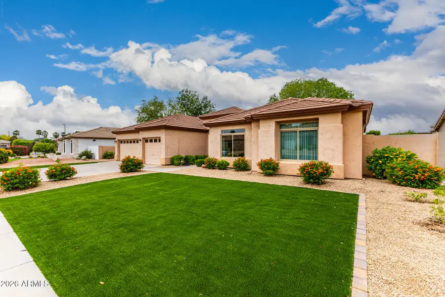 648 S Roanoke Street, Gilbert, AZ 85296 - #3