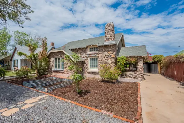 1922 W Holly Street, Phoenix, AZ 85009