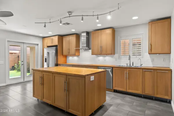 15649 N 29th Place, Phoenix, AZ 85032