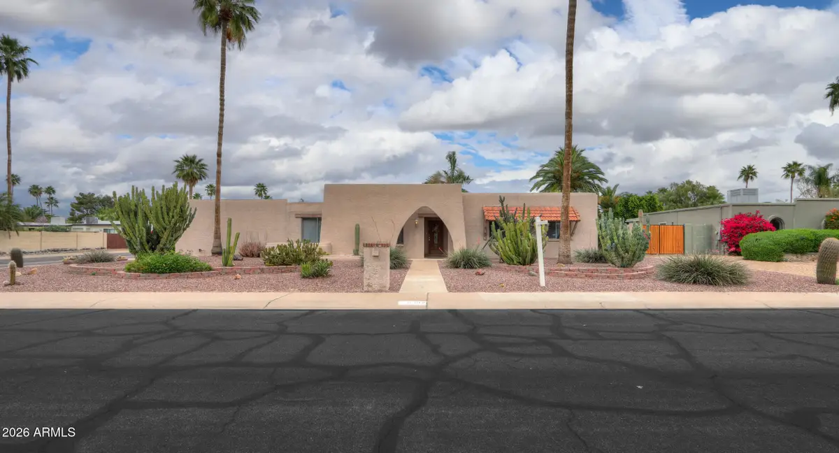 6902 E Sheena Drive, Scottsdale, AZ 85254 - #1