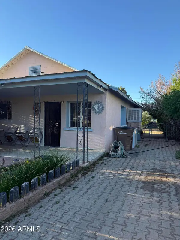 912 E 19th Street E, Douglas, AZ 85607