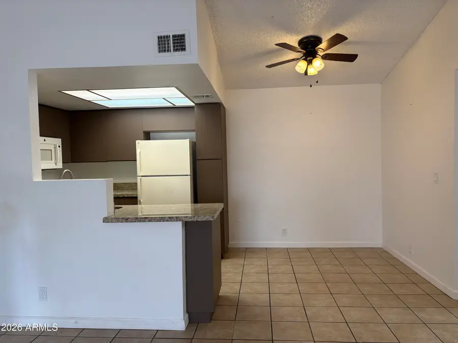 1820 E Morten Avenue #203, Phoenix, AZ 85020 - #3