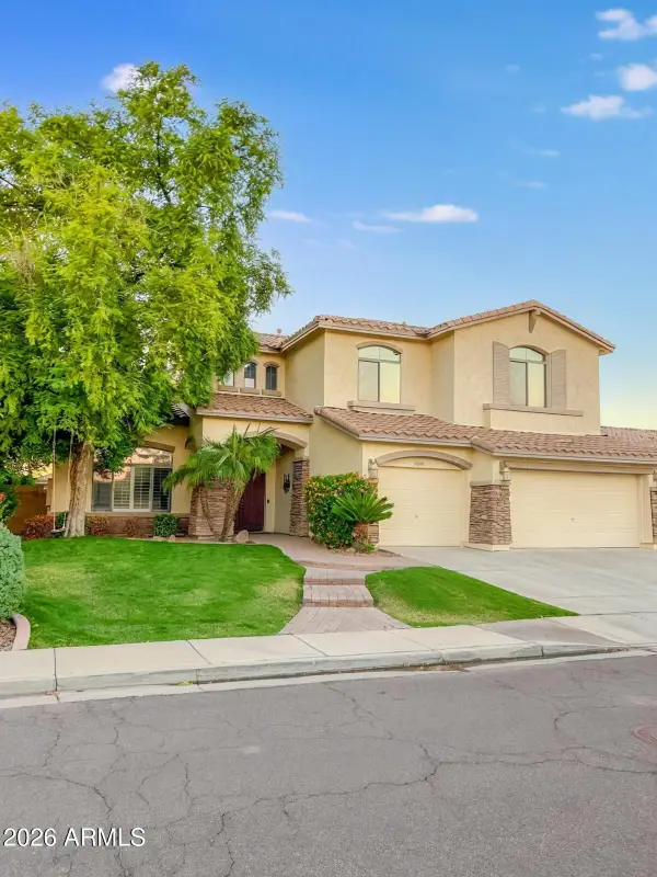 4450 S Rio Drive, Chandler, AZ 85249