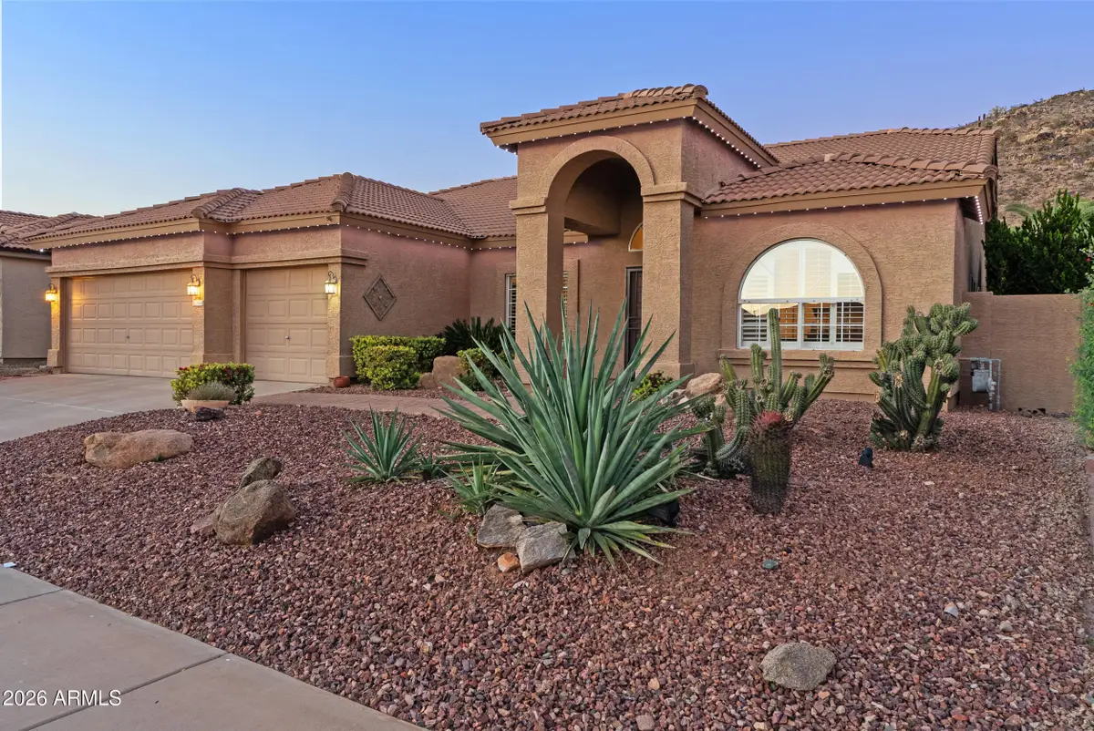 2502 E Glenhaven Drive, Phoenix, AZ 85048 - #1