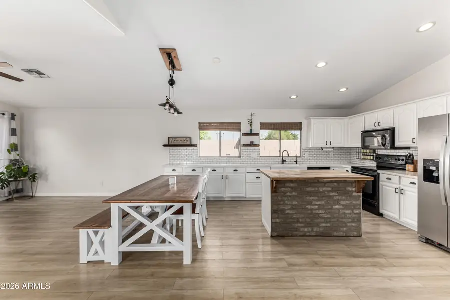 8308 W Berridge Lane, Glendale, AZ 85305 - #2