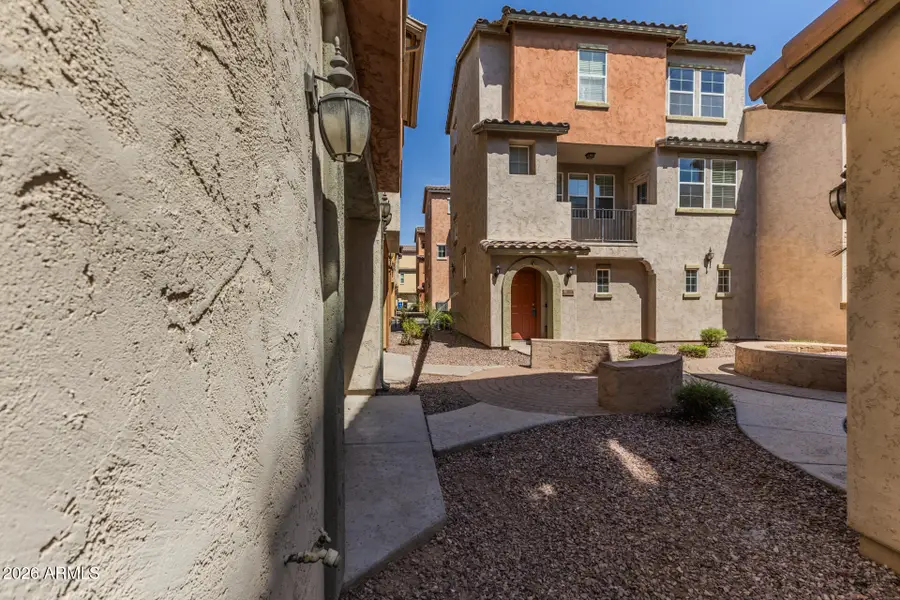 2026 N 78th Glen, Phoenix, AZ 85035 - #2