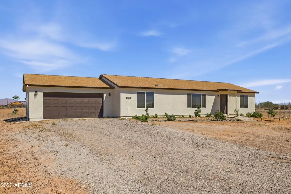 37636 W Minnezona Avenue, Tonopah, AZ 85354 - #1