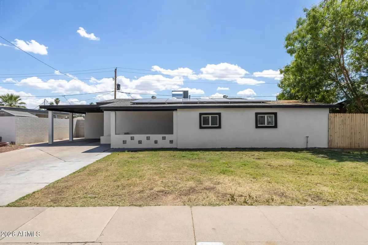 7601 W Sheila Lane, Phoenix, AZ 85033 - #1