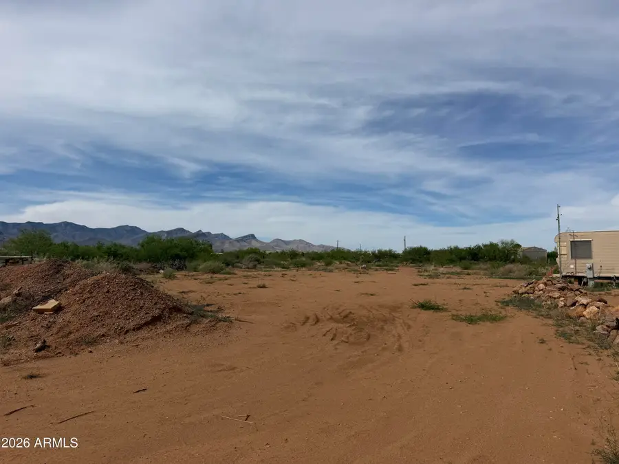 423 E Camino De Pampas --, Huachuca City, AZ 85616 - #2