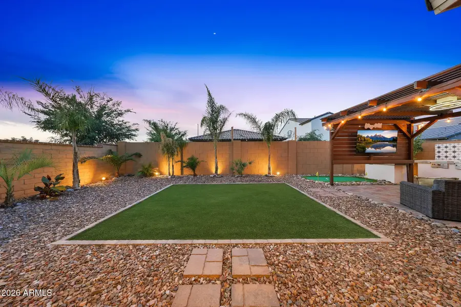 2208 E Palmdale Lane, Gilbert, AZ 85298 - #2