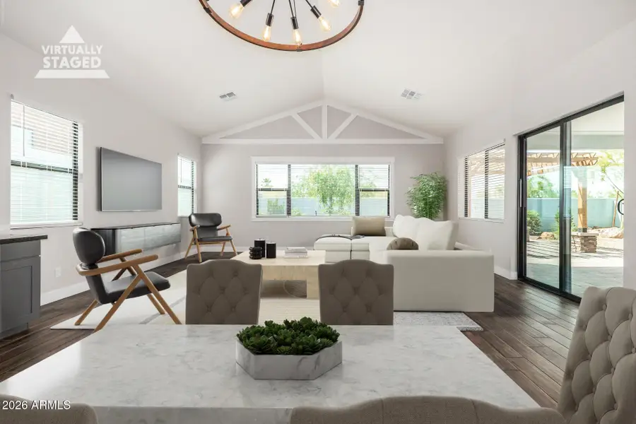 9818 S 7th Place, Phoenix, AZ 85042 - #2