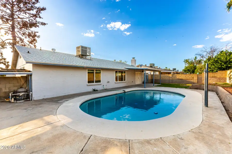 8521 N 53rd Drive, Glendale, AZ 85302 - #2