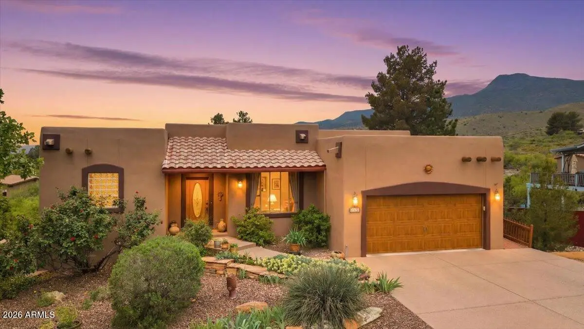 1061 Lanny Lane, Clarkdale, AZ 86324 - #1